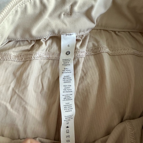 Lululemon Dance Studio Pant - Picture 2 of 5